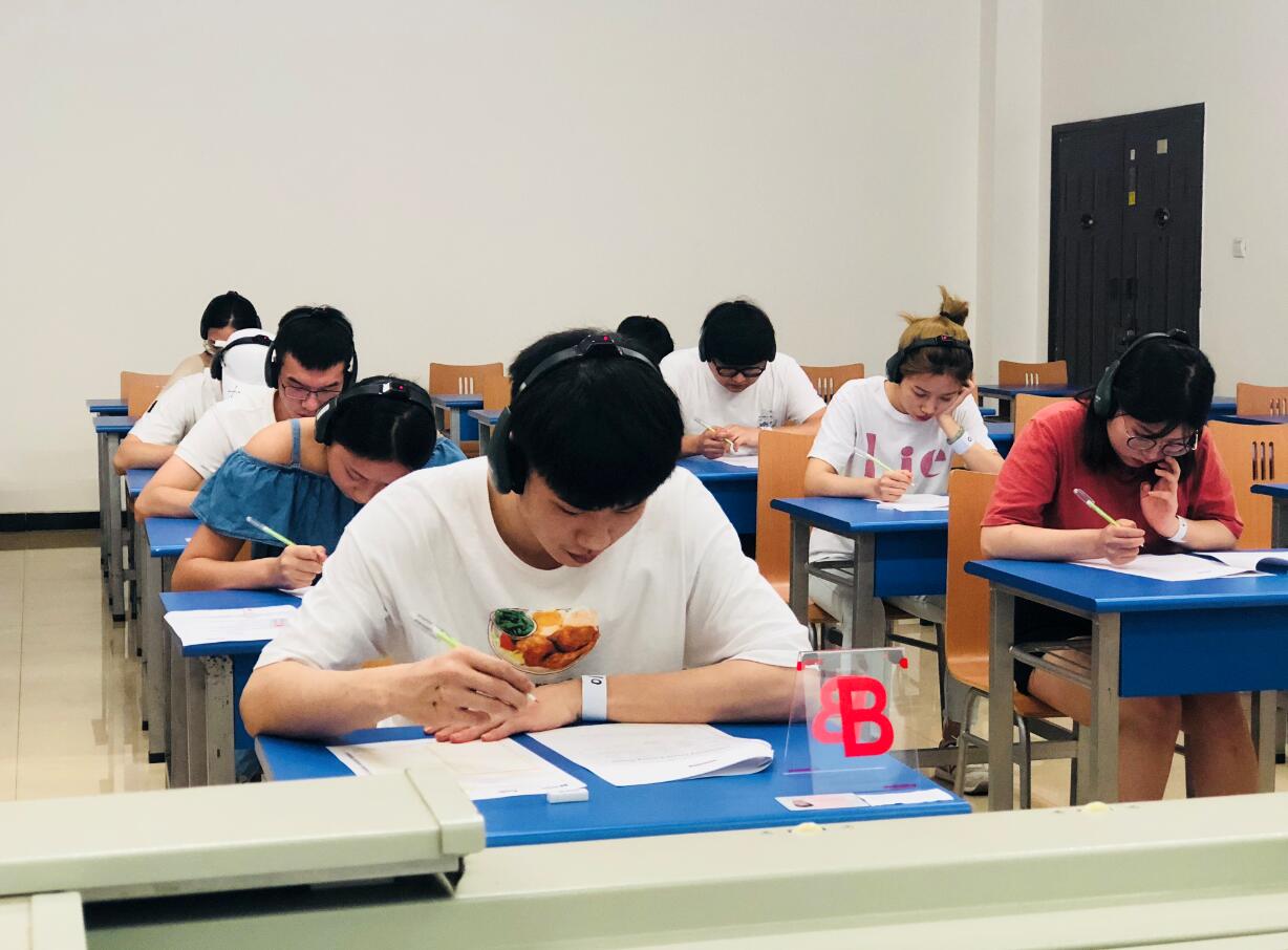 雅思考试如何转考